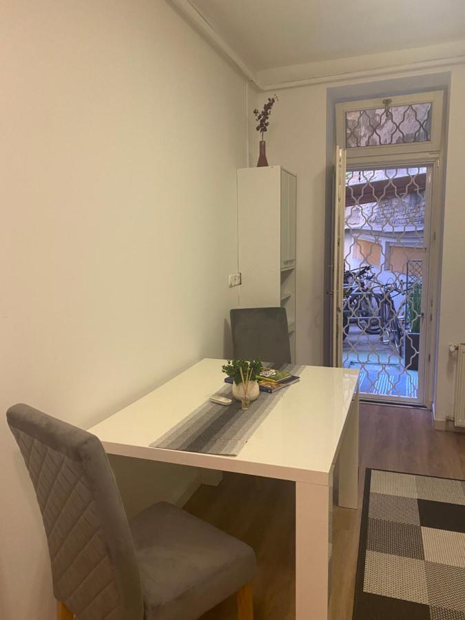 Tatra Apartment By The Danube Fully Accessible Budapest Exterior foto